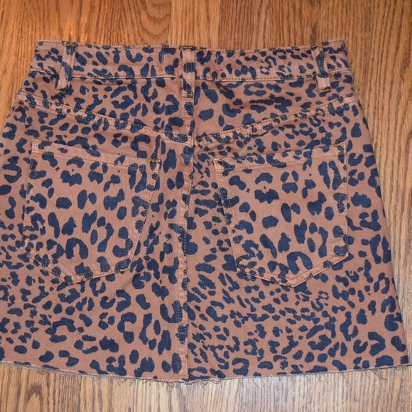 Free People Cheetah Mini Skirt - Picture 4 of 4